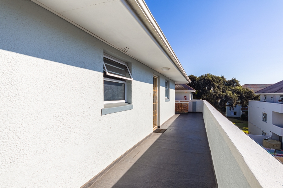 1 Bedroom Property for Sale in Kenilworth Western Cape